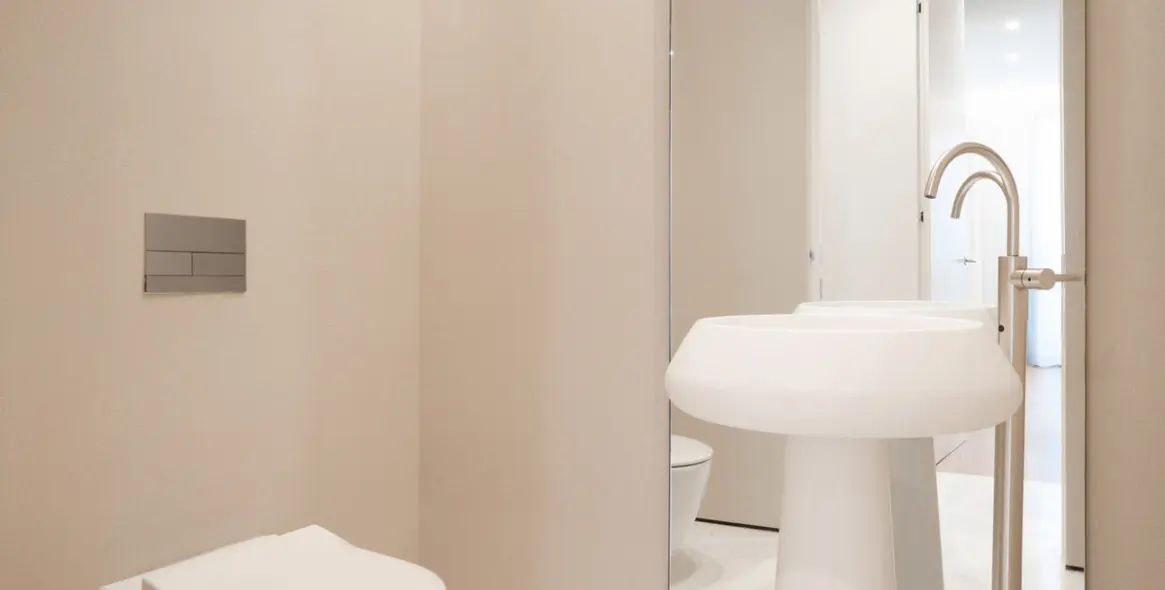 Sale of ground floor apartment in The Golden Mile 18