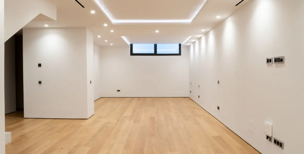 Long-term rent of ground floor apartment in The Golden Mile 22