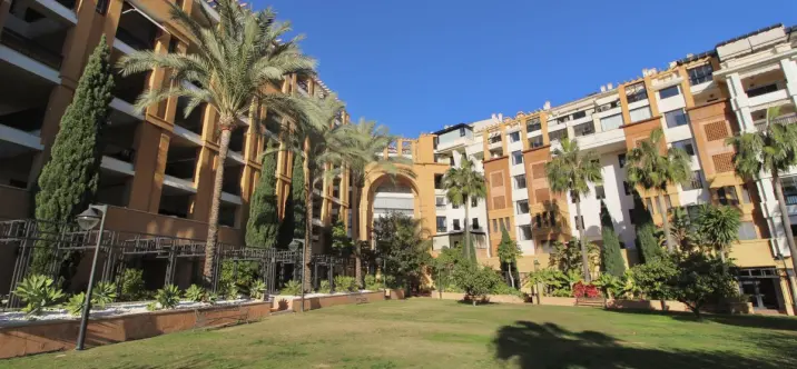 Long-term rent of middle floor apartment in San Pedro de Alcántara 0