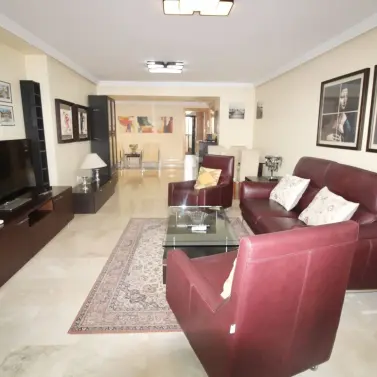 Long-term rent of middle floor apartment in San Pedro de Alcántara