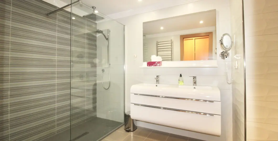 Долгосрочная аренда апартаментов на среднем этаже в San Pedro de Alcántara 14