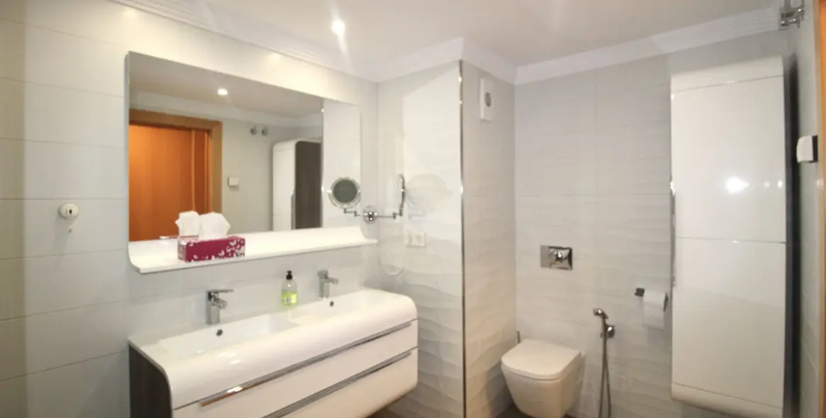 Долгосрочная аренда апартаментов на среднем этаже в San Pedro de Alcántara 16