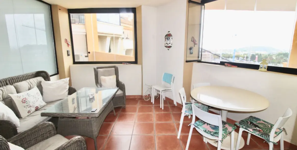 Долгосрочная аренда апартаментов на среднем этаже в San Pedro de Alcántara 19