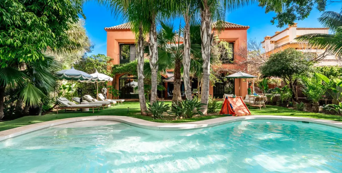 Долгосрочная аренда  отдельно стоящей виллы в Guadalmina Baja 3