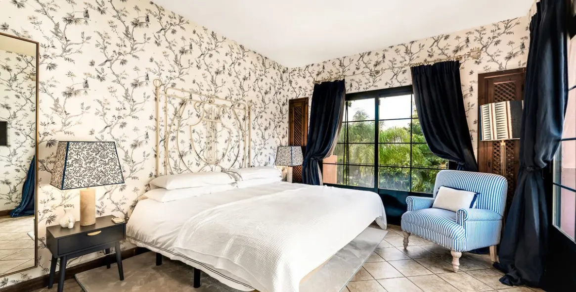 Долгосрочная аренда  отдельно стоящей виллы в Guadalmina Baja 24