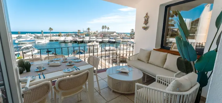 Краткосрочная аренда таунхауса в Puerto de Cabopino 0