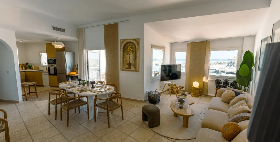 Краткосрочная аренда таунхауса в Puerto de Cabopino 11