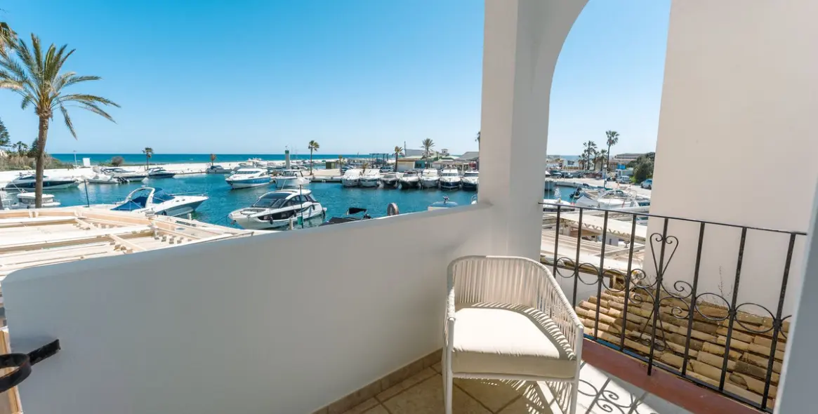 Краткосрочная аренда таунхауса в Puerto de Cabopino 28