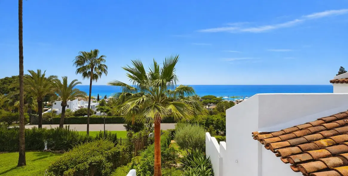 Продажа таунхауса в Casares Playa 12