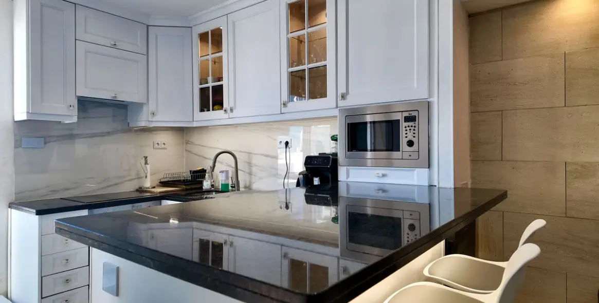 Продажа двухуровневого пентхауса в El Paraiso 7