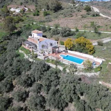 Sale of detached villa in Cómpeta