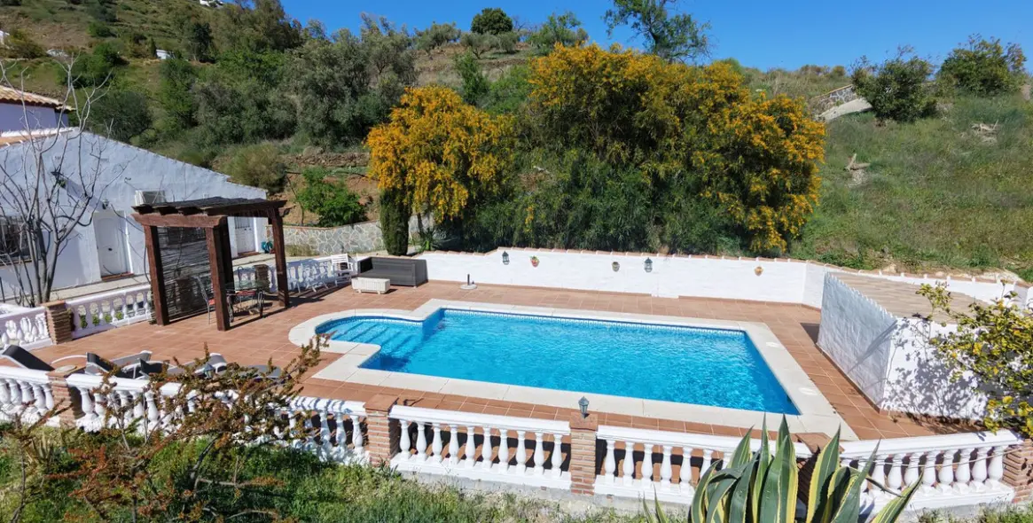 Sale of detached villa in Cómpeta 5