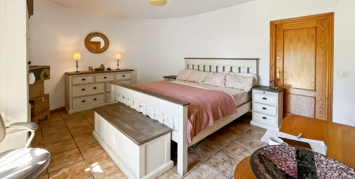 Sale of detached villa in Cómpeta 25