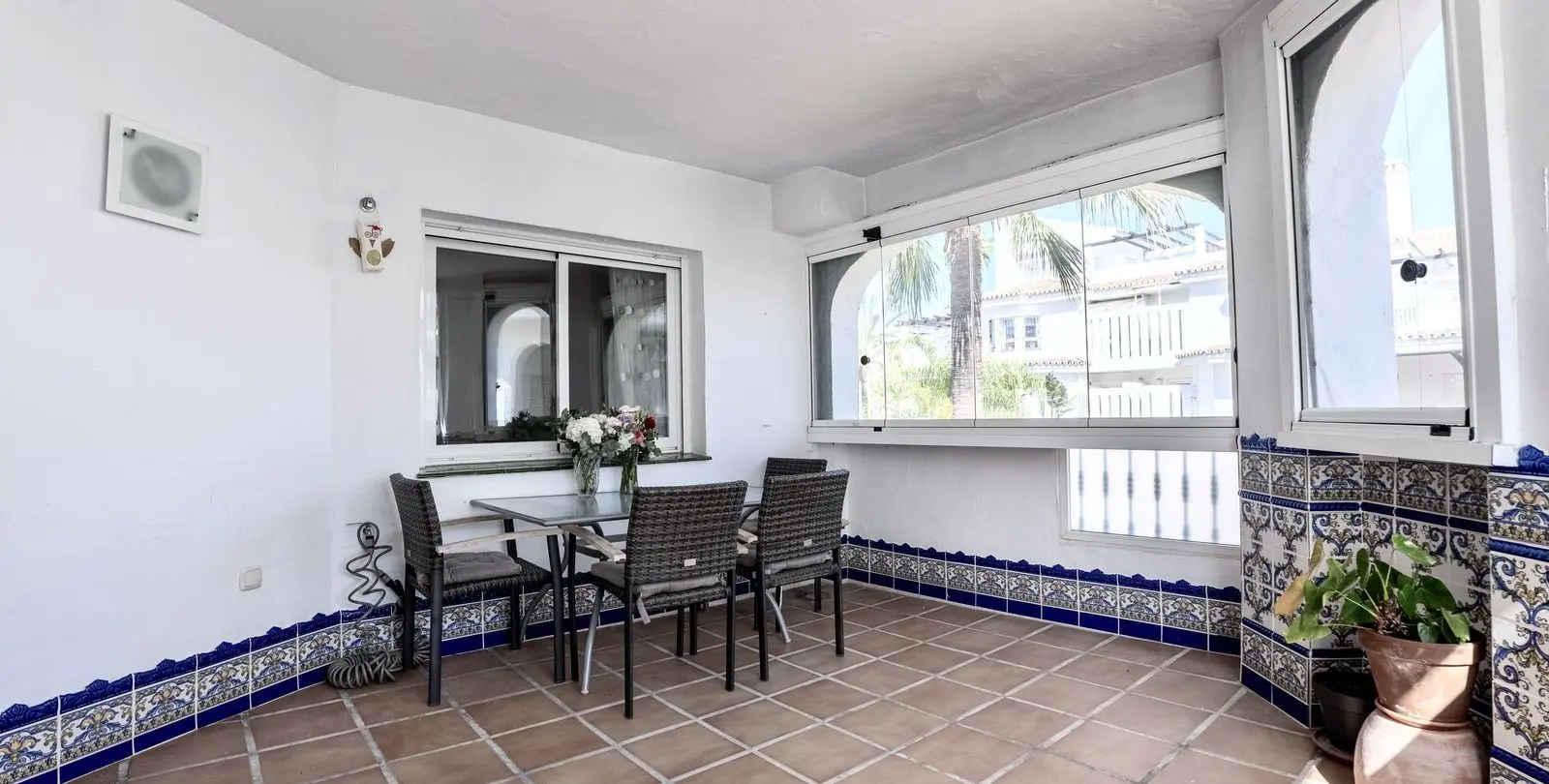 Sale of middle floor apartment in Nueva Andalucía 6