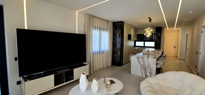 Продажа двухуровневого пентхауса в La Cala de Mijas 1