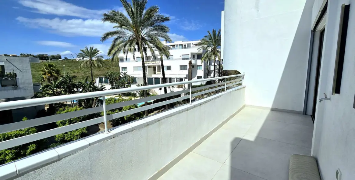 Продажа двухуровневого пентхауса в La Cala de Mijas 11