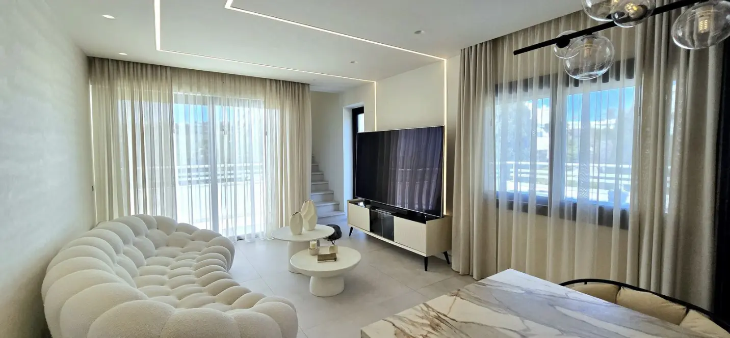 Sale of penthouse duplex in La Cala de Mijas 4