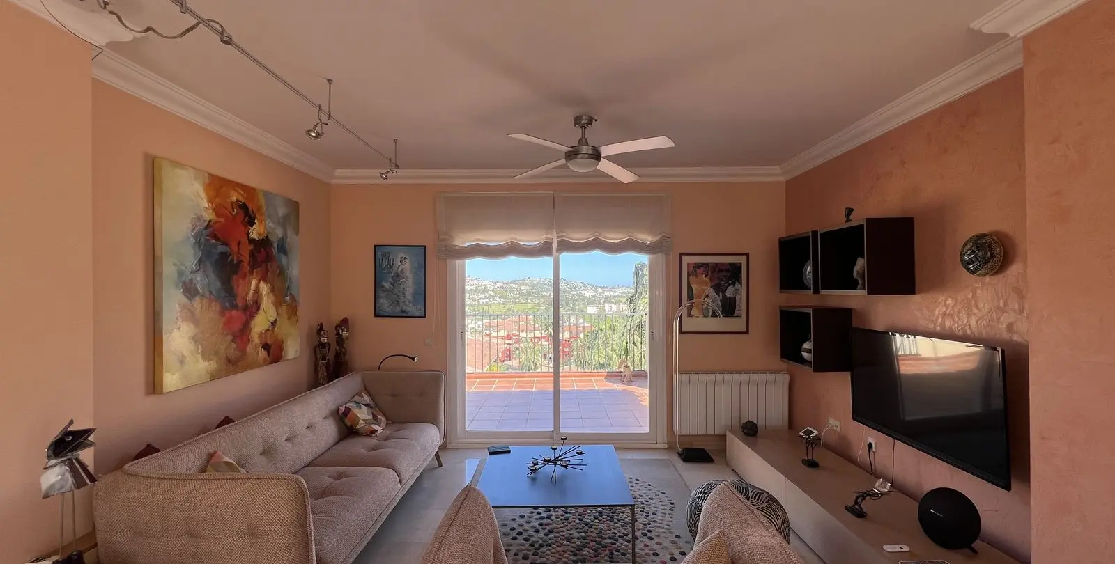 Sale of penthouse in La Cala Hills 1