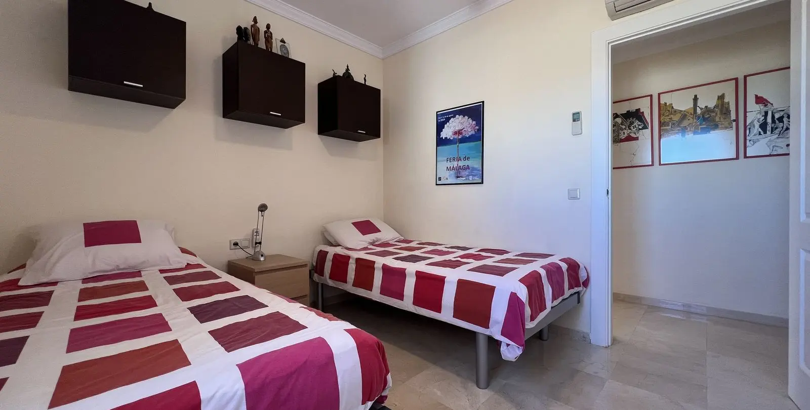 Sale of penthouse in La Cala Hills 19