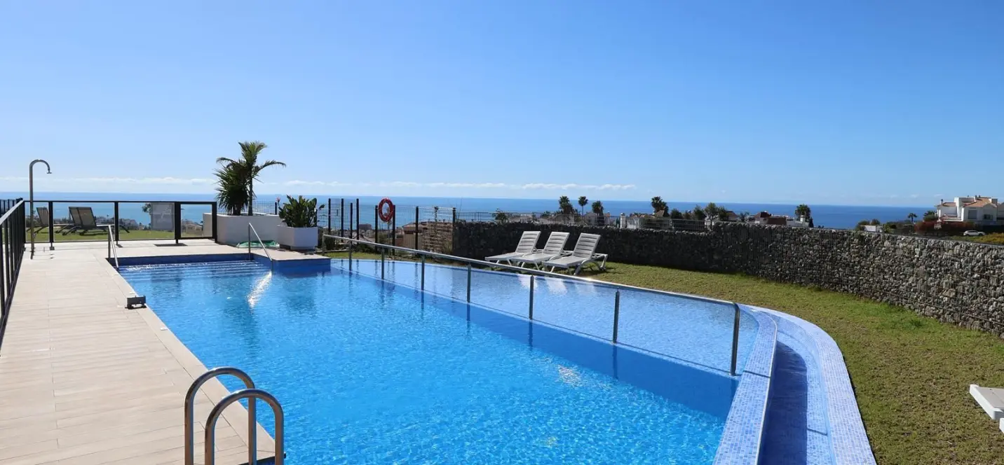 Venta de casa pareada en Riviera del Sol 1