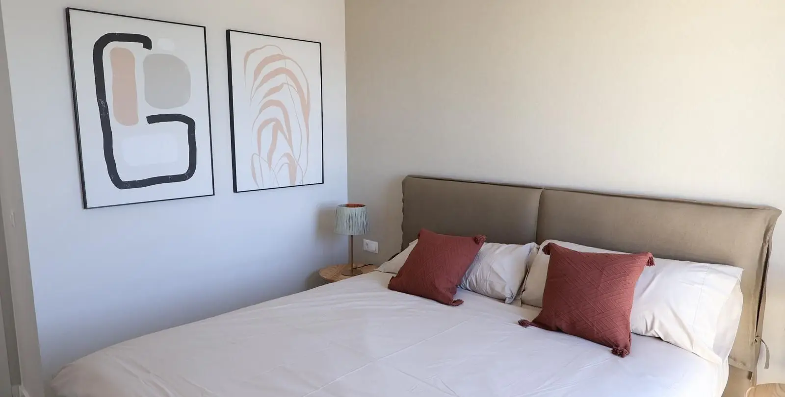 Продажа дома на две семьи в Riviera del Sol 12