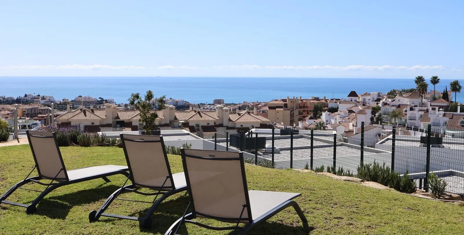 Продажа дома на две семьи в Riviera del Sol 18