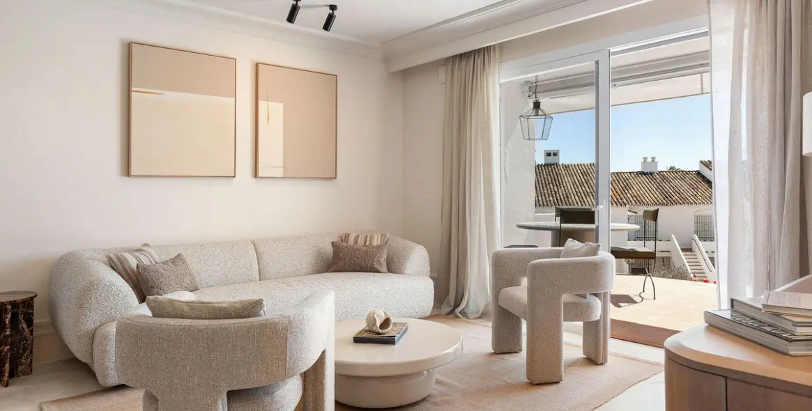 Продажа апартаментов на первом этаже в Nueva Andalucía 4