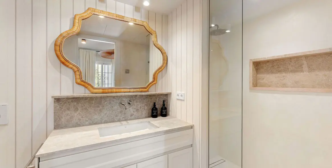 Продажа апартаментов на первом этаже в Nueva Andalucía 17