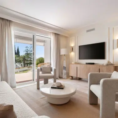 Venta de apartamento en planta baja en Nueva Andalucía