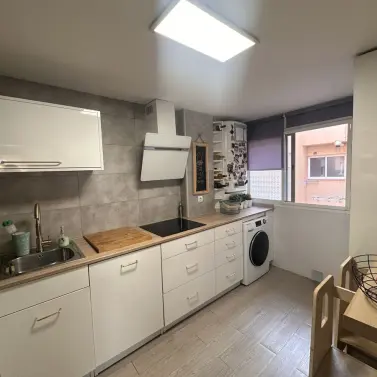 Sale of middle floor apartment in Alhaurín de la Torre