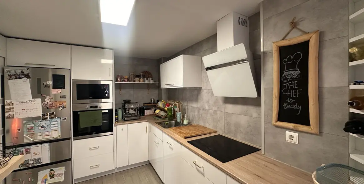 Sale of middle floor apartment in Alhaurín de la Torre 5