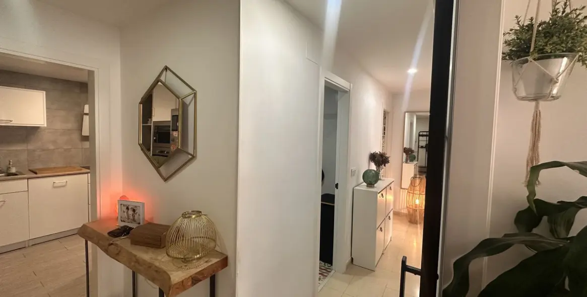 Sale of middle floor apartment in Alhaurín de la Torre 14