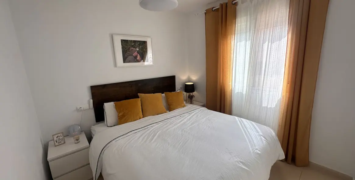 Sale of middle floor apartment in Alhaurín de la Torre 23