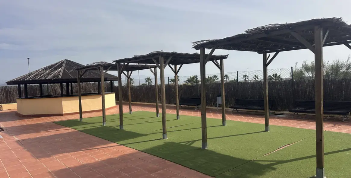 Sale of middle floor apartment in Alhaurín de la Torre 30