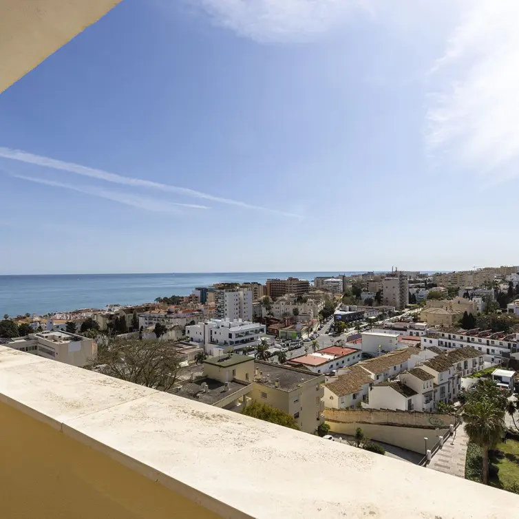 Sale of penthouse in La Carihuela