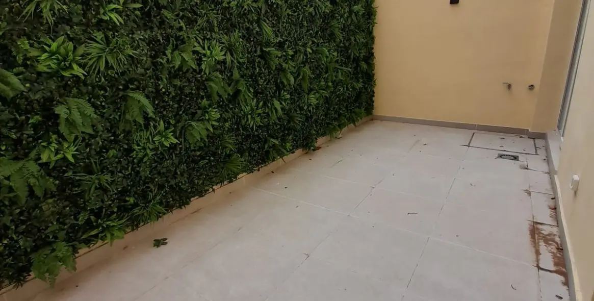 Продажа апартаментов на первом этаже в Málaga 9