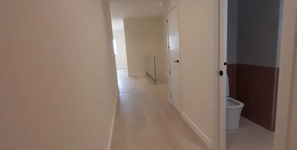 Продажа апартаментов на первом этаже в Málaga 12