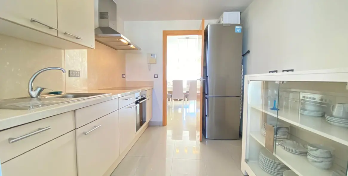 Продажа пентхауса в Estepona 4