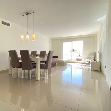 Продажа пентхауса в Estepona