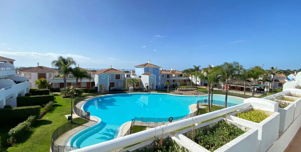 Продажа пентхауса в Estepona 9