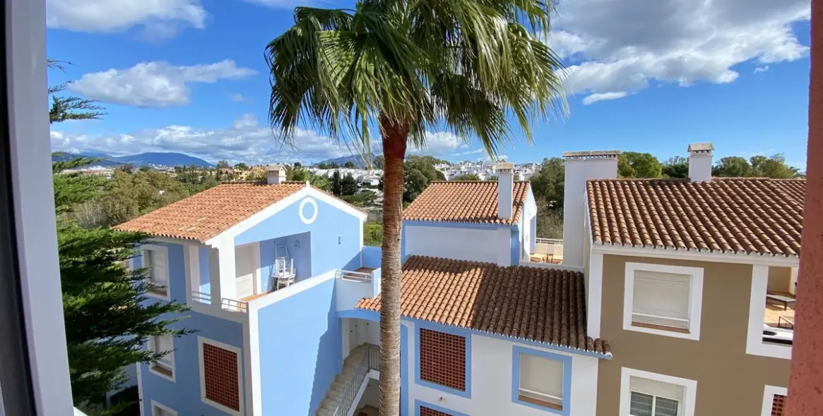Продажа пентхауса в Estepona 21