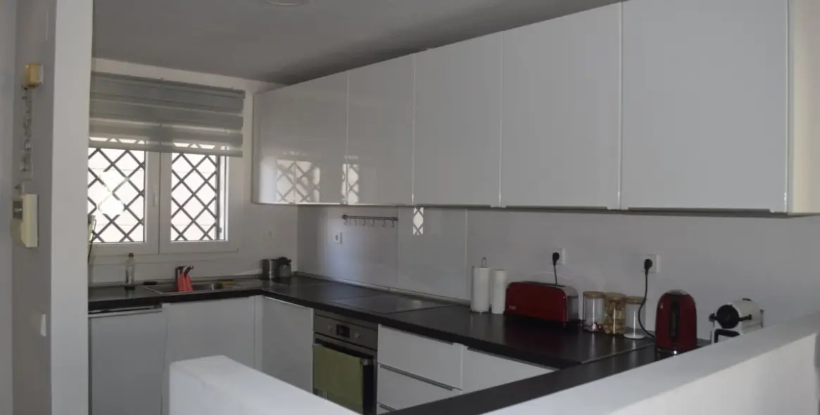 Sale of ground floor apartment in Nueva Andalucía 12