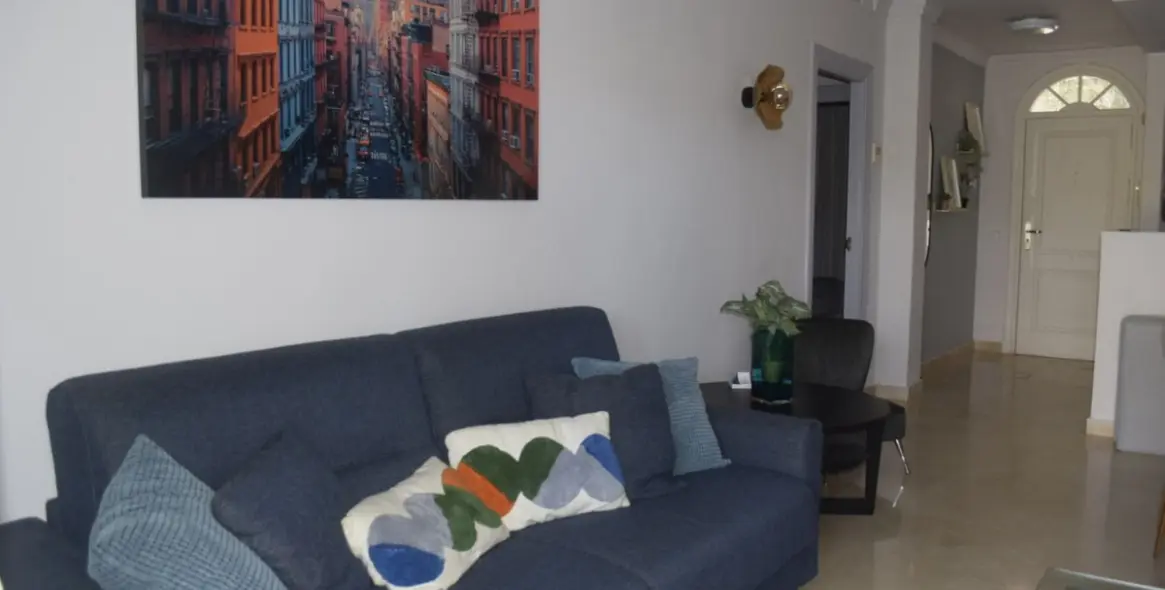 Sale of ground floor apartment in Nueva Andalucía 48