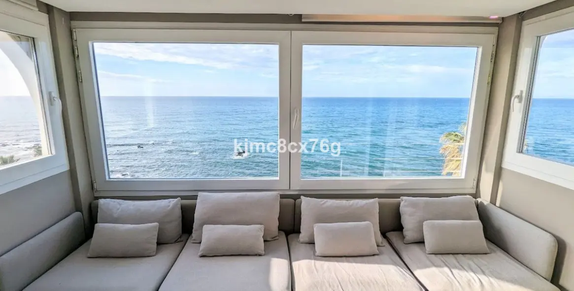 Sale of penthouse in Mijas Costa 1