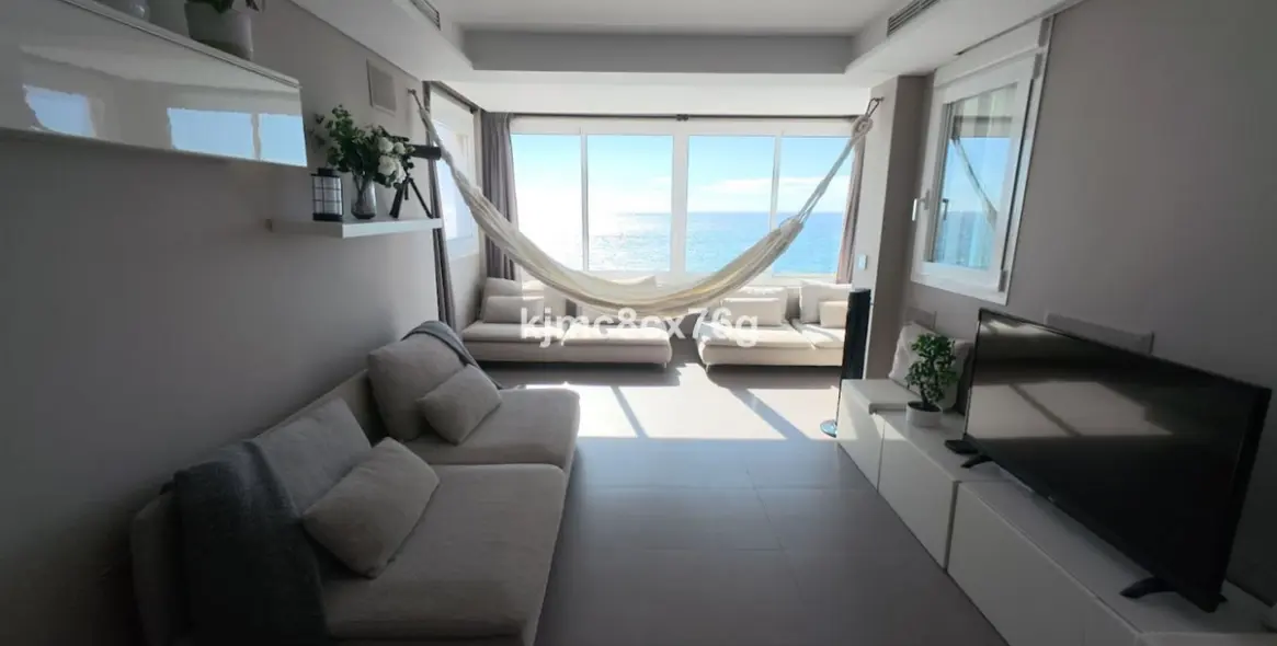 Sale of penthouse in Mijas Costa 2
