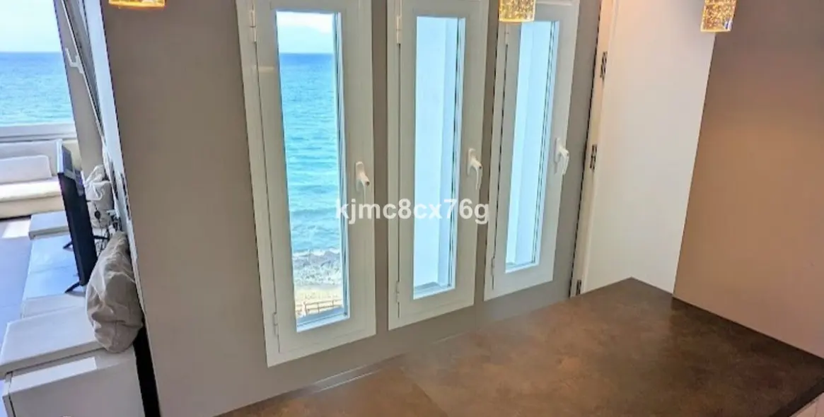 Sale of penthouse in Mijas Costa 24