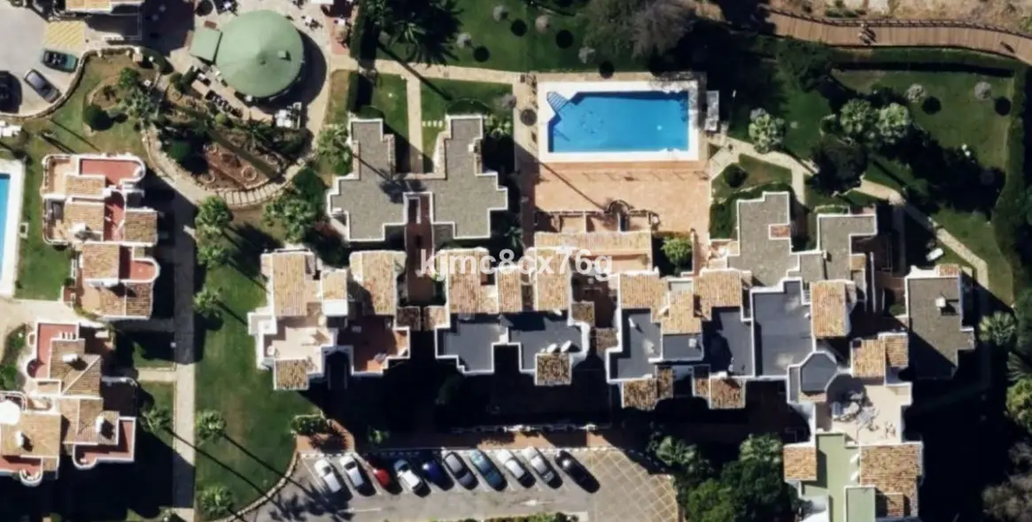 Sale of penthouse in Mijas Costa 34