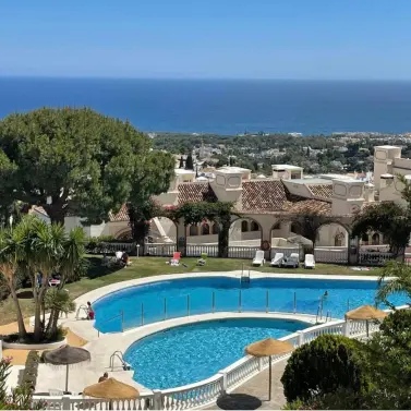 Venta de ático en Calahonda