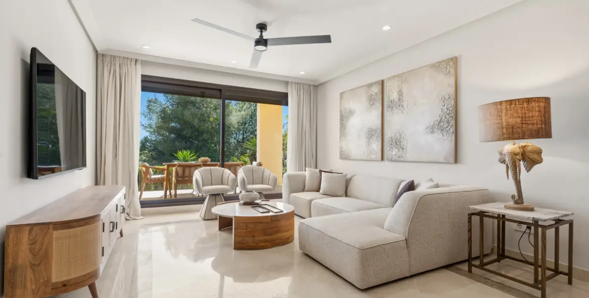 Продажа апартаментов на первом этаже в Los Arqueros 2