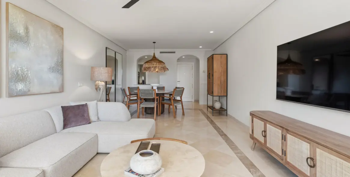 Продажа апартаментов на первом этаже в Los Arqueros 7